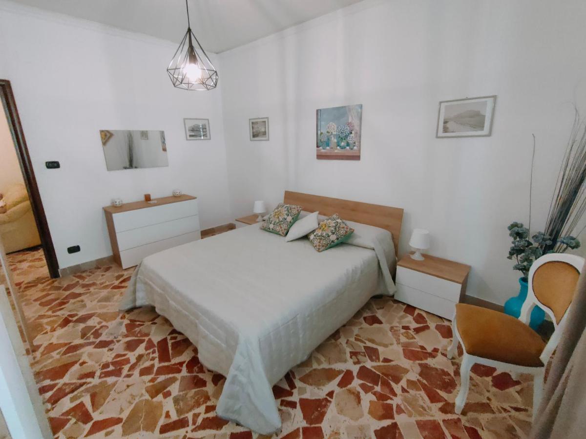 Casa Vacanza La Sicula Palermo Exterior photo
